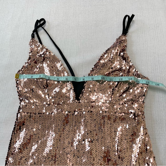 Lulu’s Spectacular Moments Rose Gold Sequin Midi Dress. Size S - Picture 11 of 13